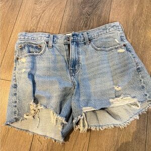 Abercrombie & Fitch denim shorts - “The Baggy Short” in low rise, size 29/8